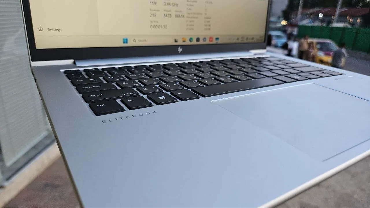HP EliteBook 840 G11 Laptop – photo 3