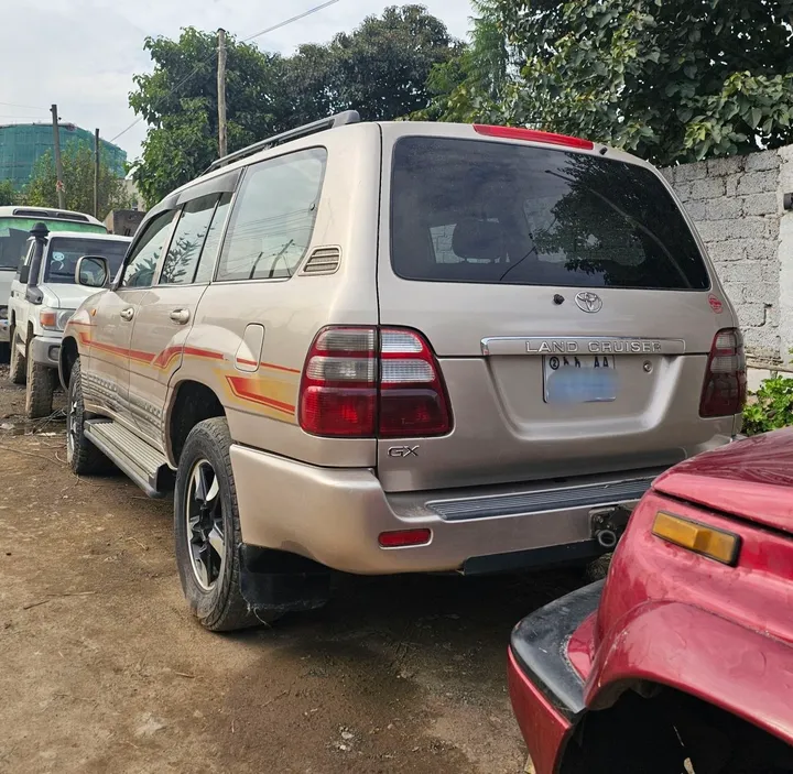Toyota Land Cruiser 105 2005 – photo 6