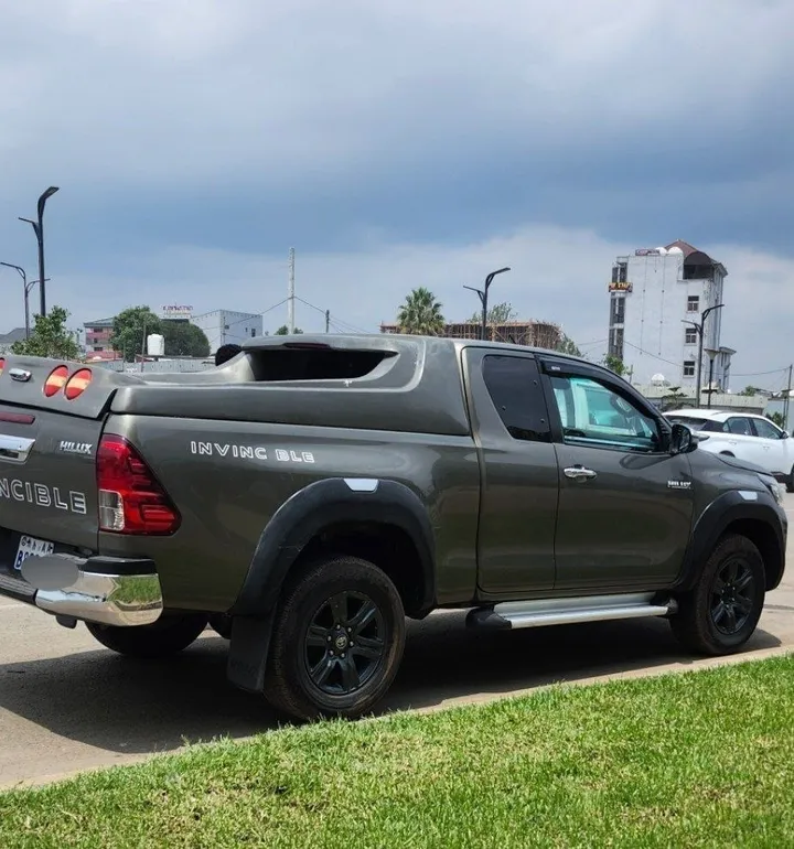 Toyota Invincible 2021 Automatic Diesel – photo 5