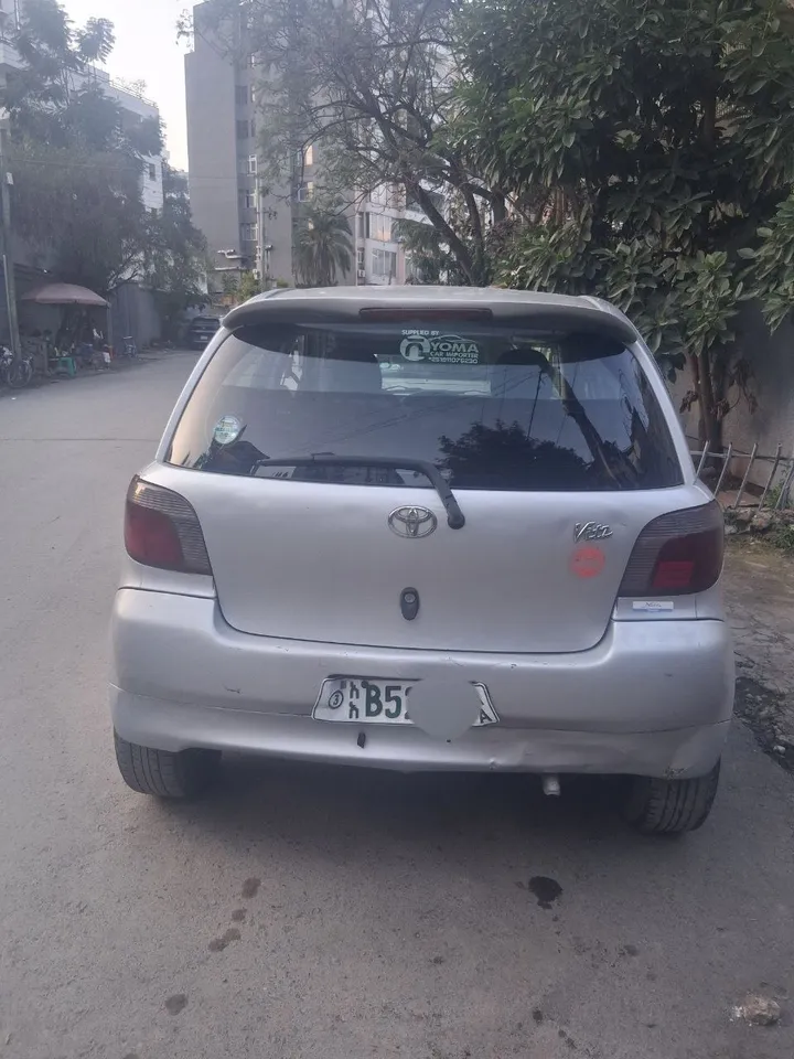 Toyota Vitz 2001 Automatic – photo 4