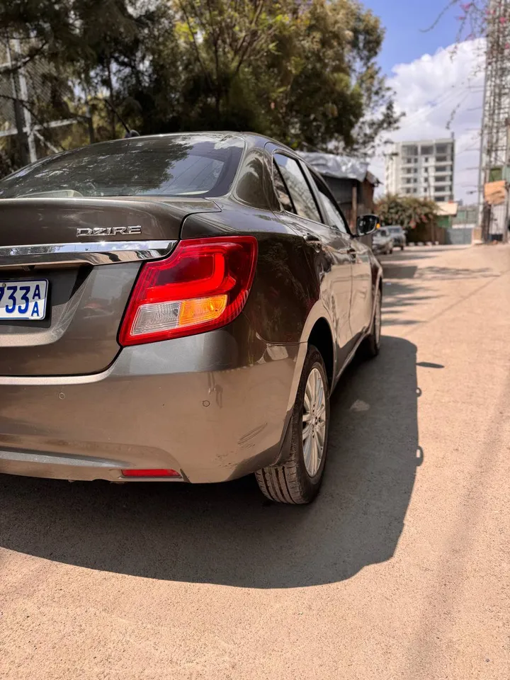 Suzuki Dzire 2021 Automatic – photo 3