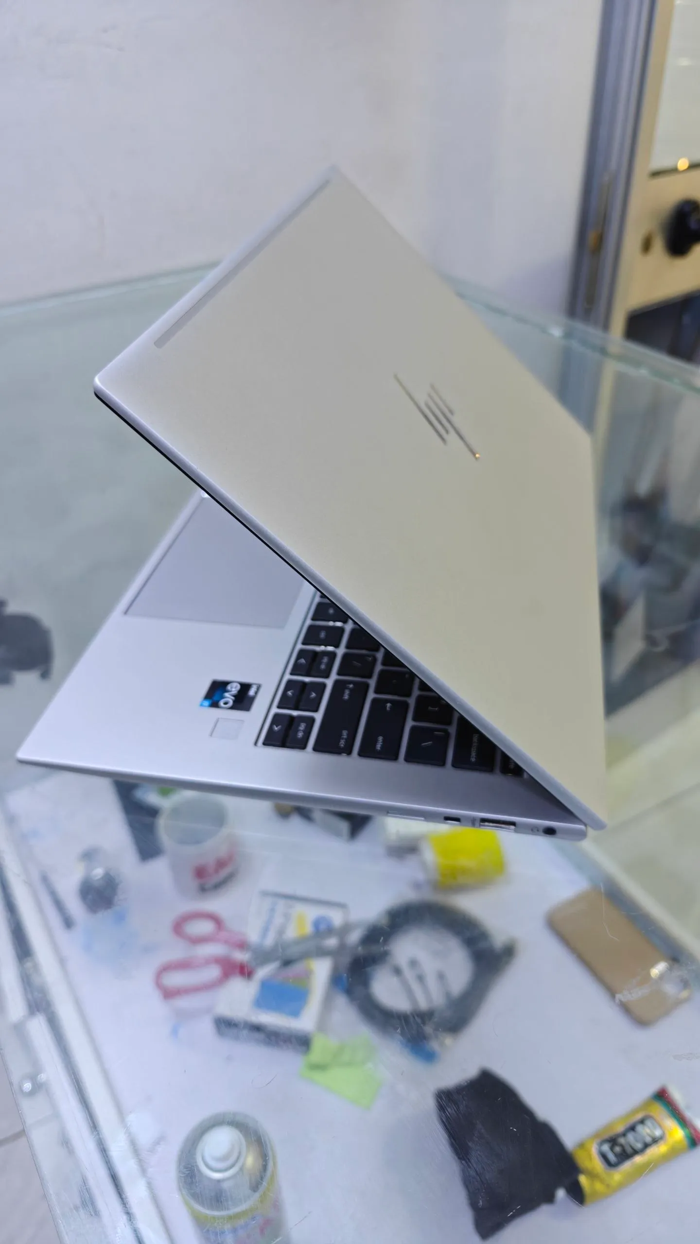 HP EliteBook G9 i5 Touch Laptop – photo 3