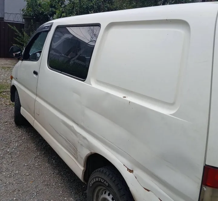 Toyota D4D Dolphin Van 2006 – photo 5