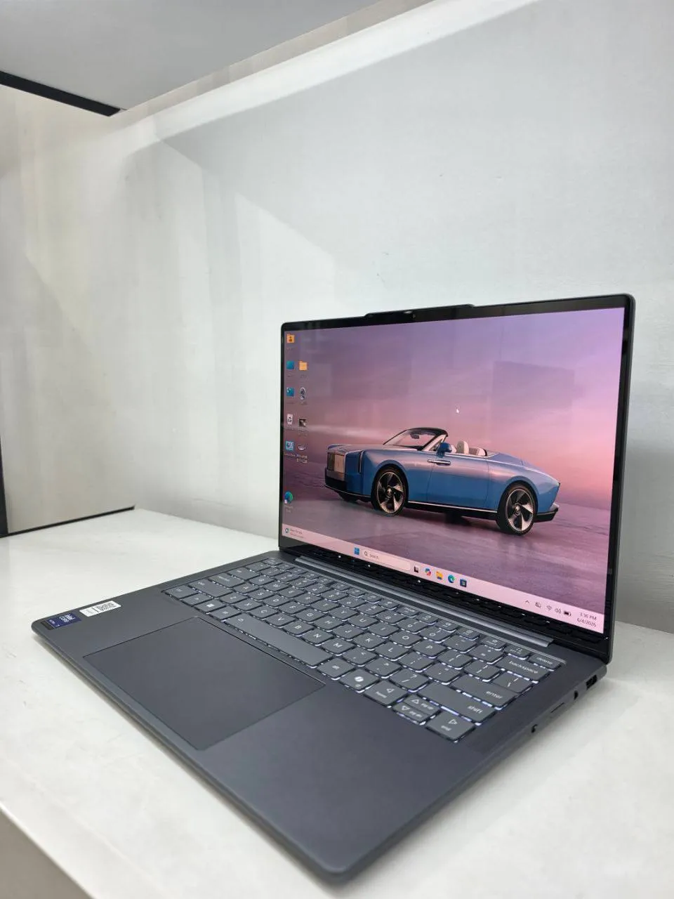 Lenovo IdeaPad Slim 7 Laptop – photo 5
