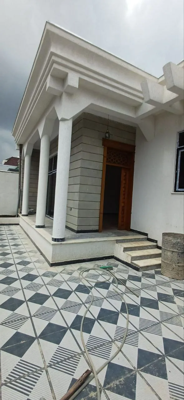 Modern Villa House Ayat 225 sqm – photo 9