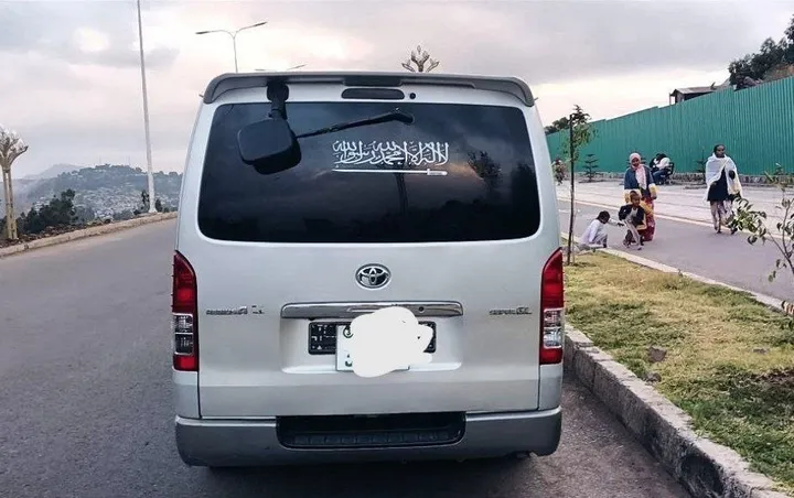 Toyota Hiace Super GL 2007 – photo 3