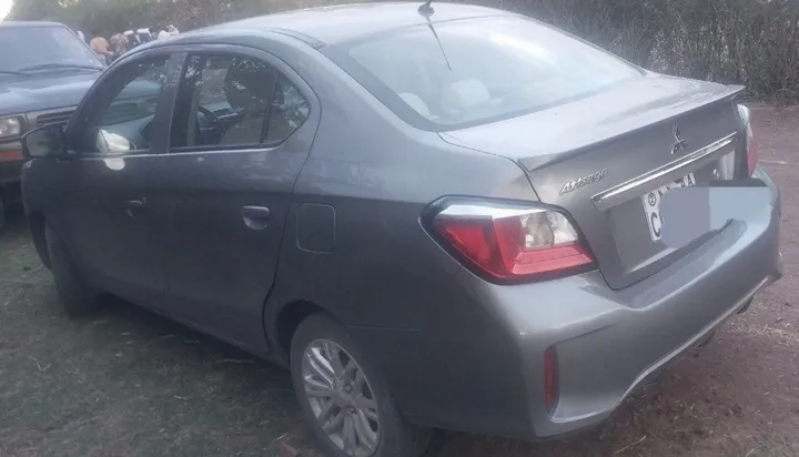Mitsubishi Attrage 2022 Automatic – photo 3