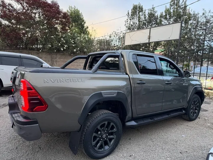 Toyota Invisible Double Cab 2022 – photo 4