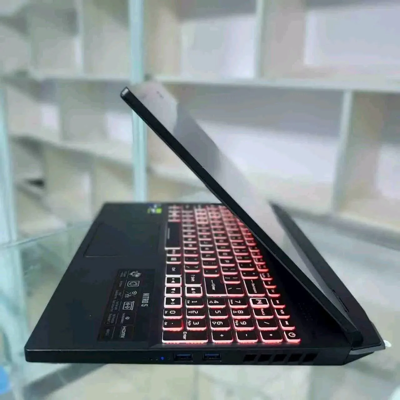 Acer Nitro AN515 i7 RTX 4060 – photo 3