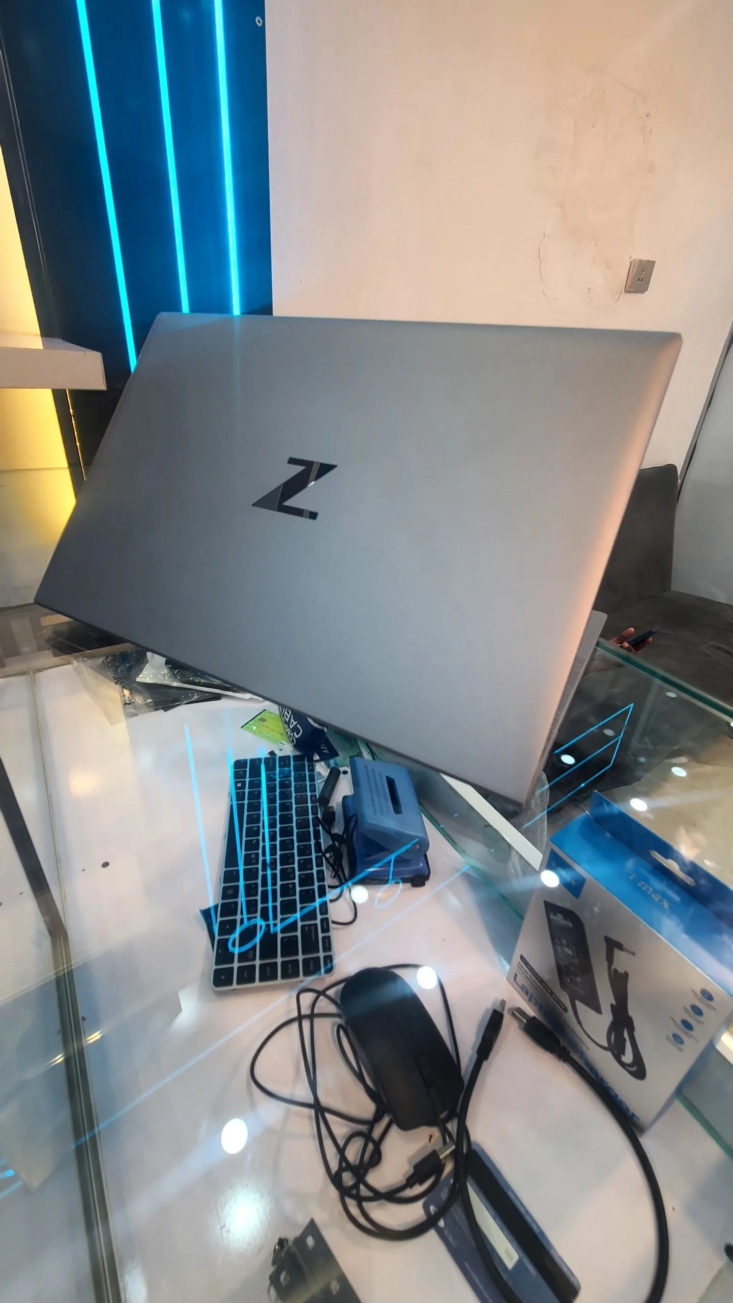 HP Zbook Workstation i7 16GB 512GB – photo 3