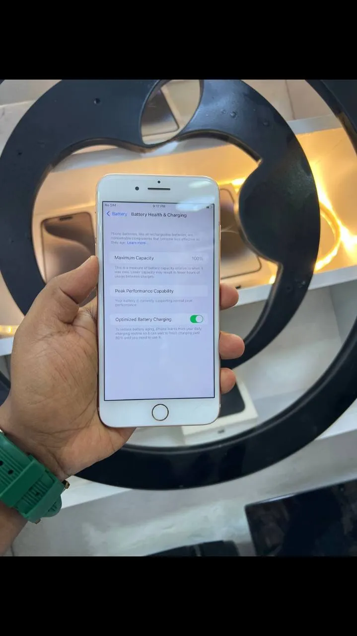iPhone 8 Plus 64GB – photo 3