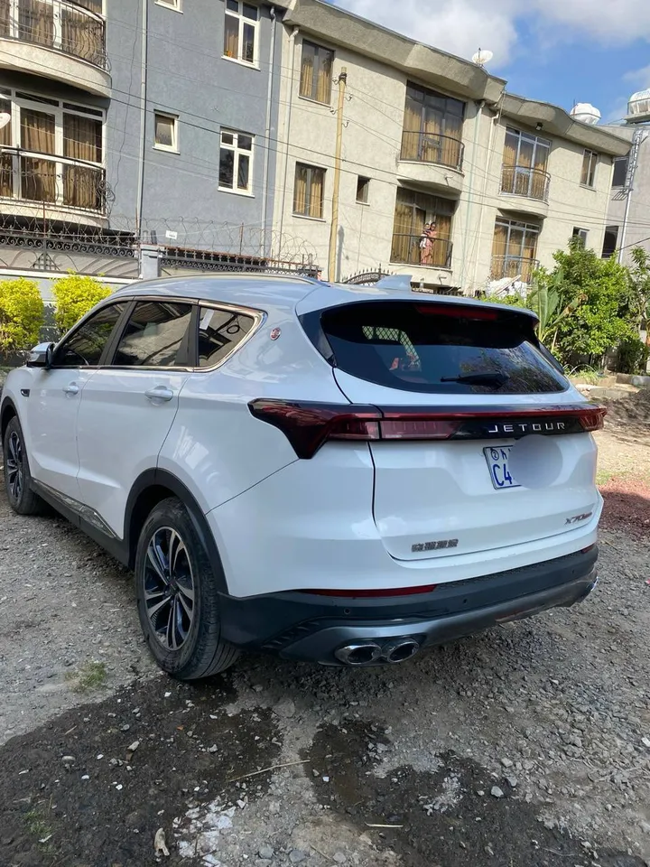 Jetour X70 Plus – photo 3