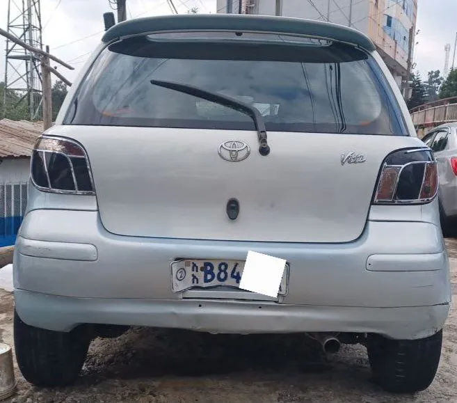 Toyota Vitz 2004 Automatic – photo 4