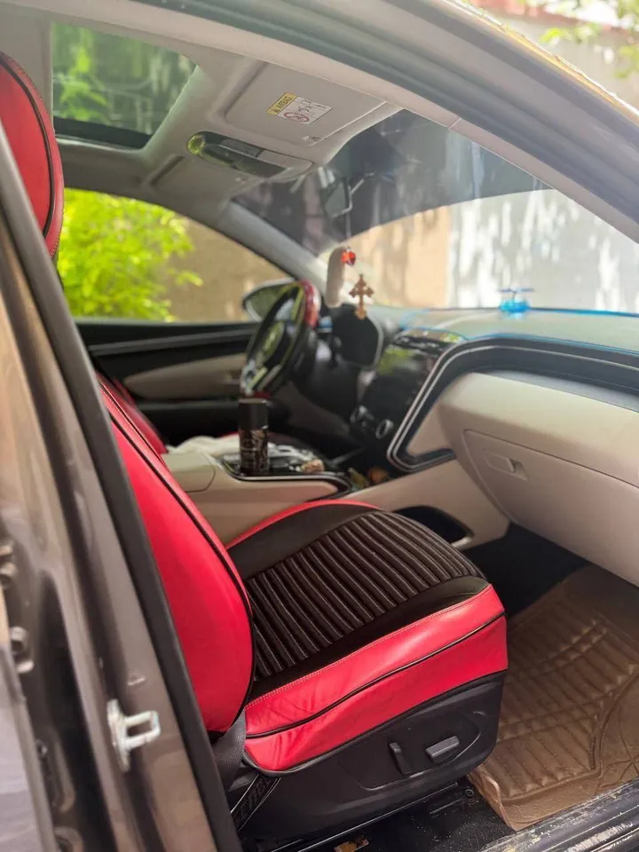 Hyundai Tucson 2021 SUV – photo 3