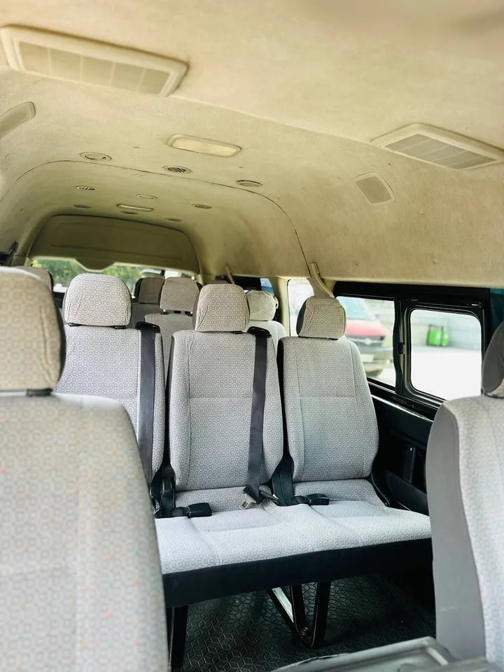 Toyota Hiace GL 2015 – photo 3