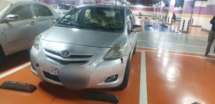 Toyota Yaris Belta 2005 – photo 3