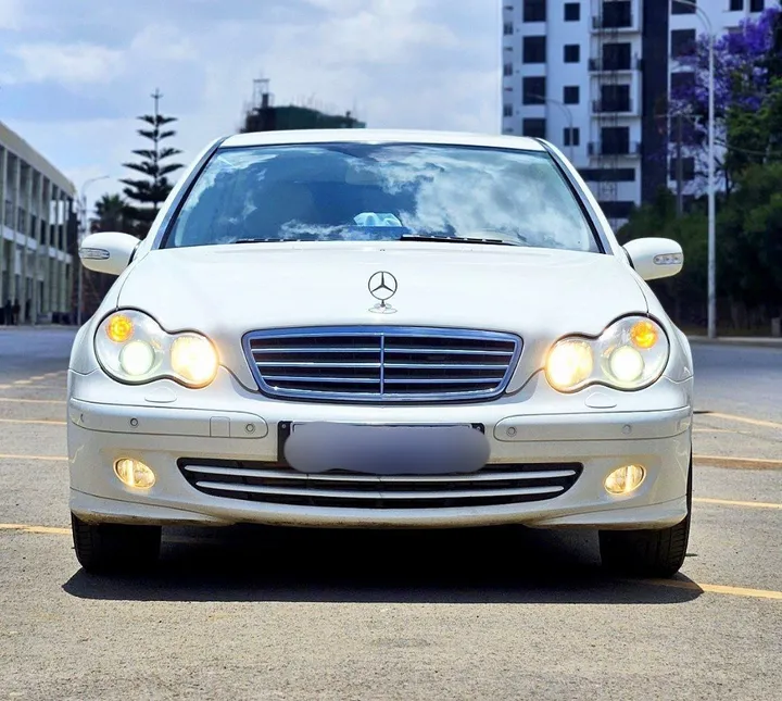 Mercedes-Benz C200 Sport 2006 – photo 3