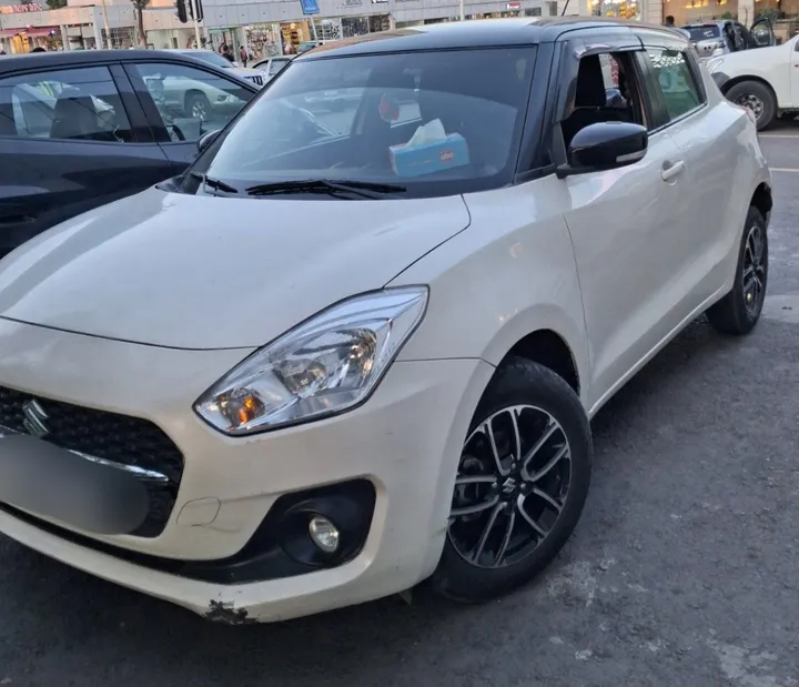 Suzuki Swift 2022 Automatic – photo 5