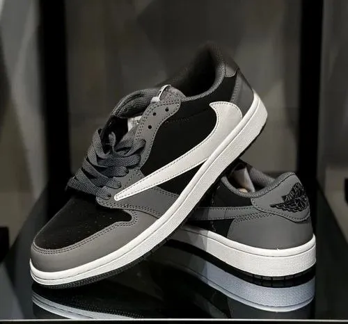 Air Jordan 1 Travis Scott – photo 4
