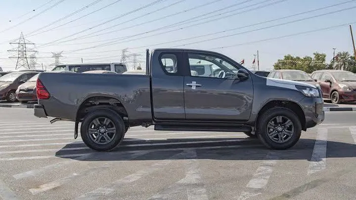Brand New Toyota Hilux 2022 – photo 3