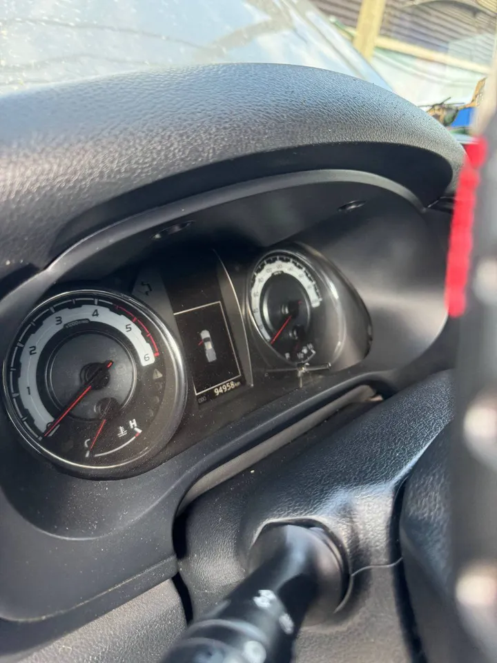 Toyota Hilux Pickup 2020 – photo 6