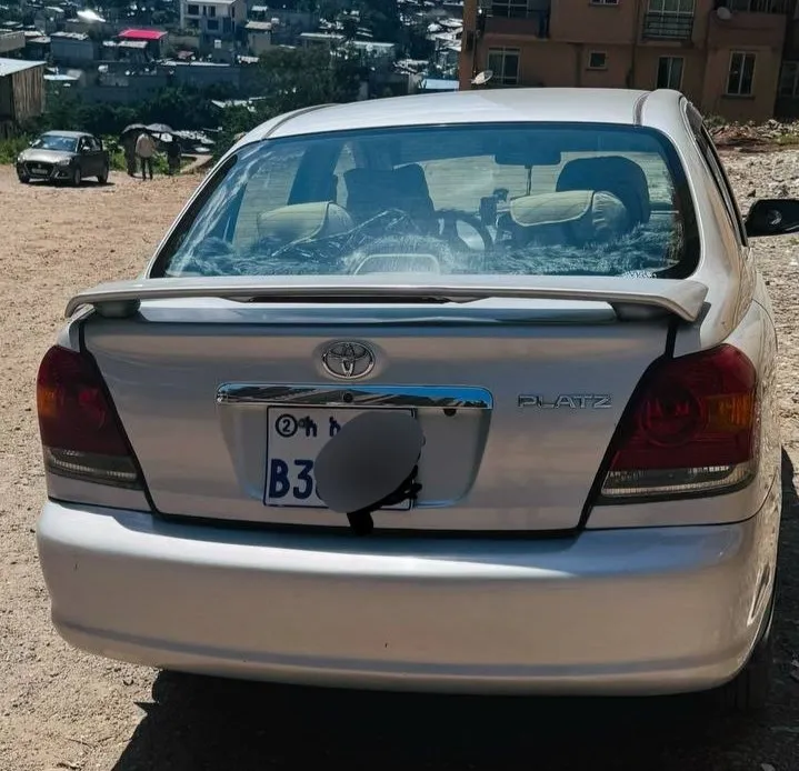 Toyota Platz 2005 – photo 3
