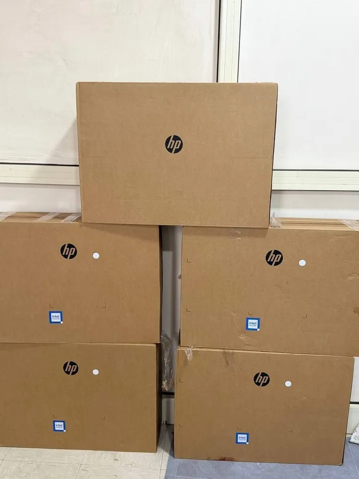 HP All-in-One 24 i5 13th Gen – photo 4