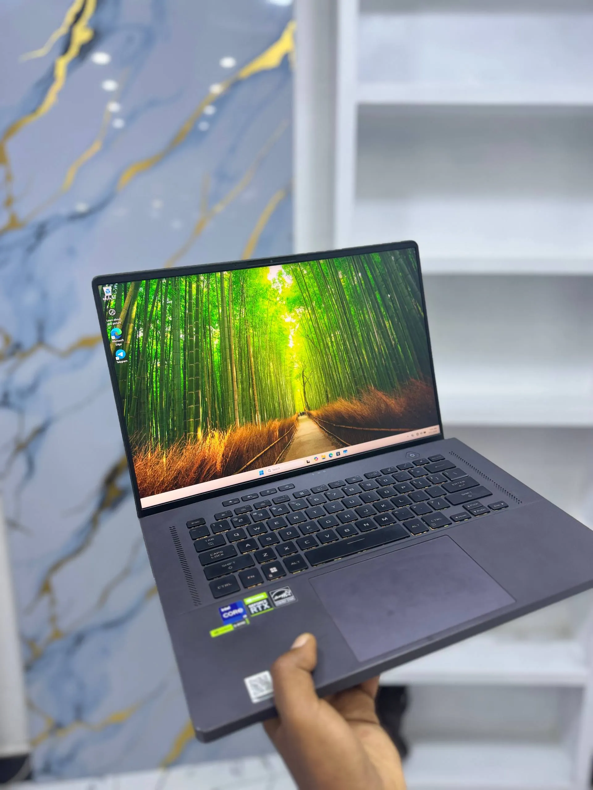 ASUS ROG Zephyrus i9 RTX 4060 – photo 3