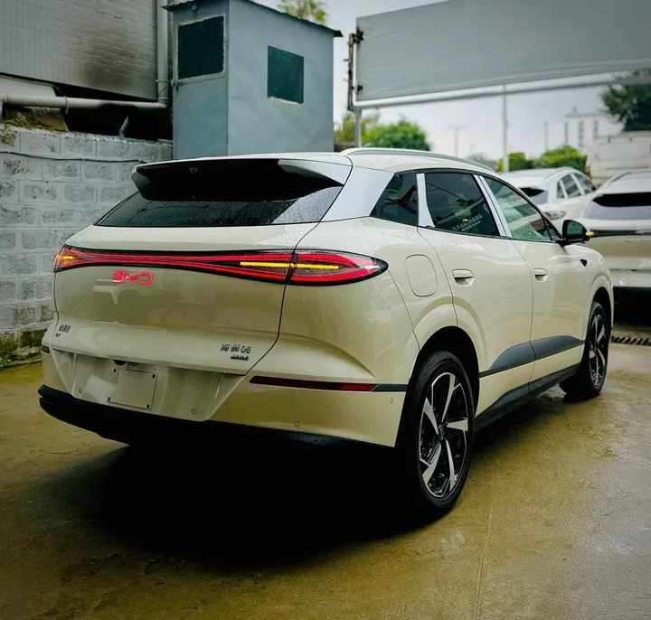 2025 BYD Sealion 6 EV SUV – photo 4