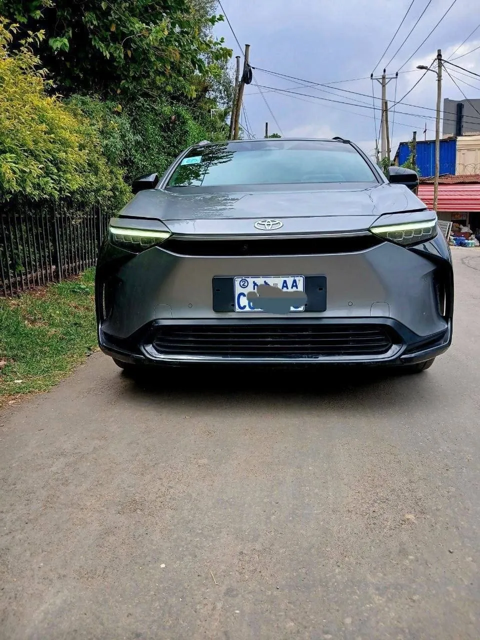 Toyota BZ4X EV 2023 – photo 5