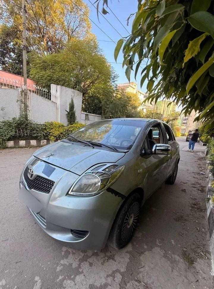 Toyota Yaris Compact 2007 Manual – photo 4