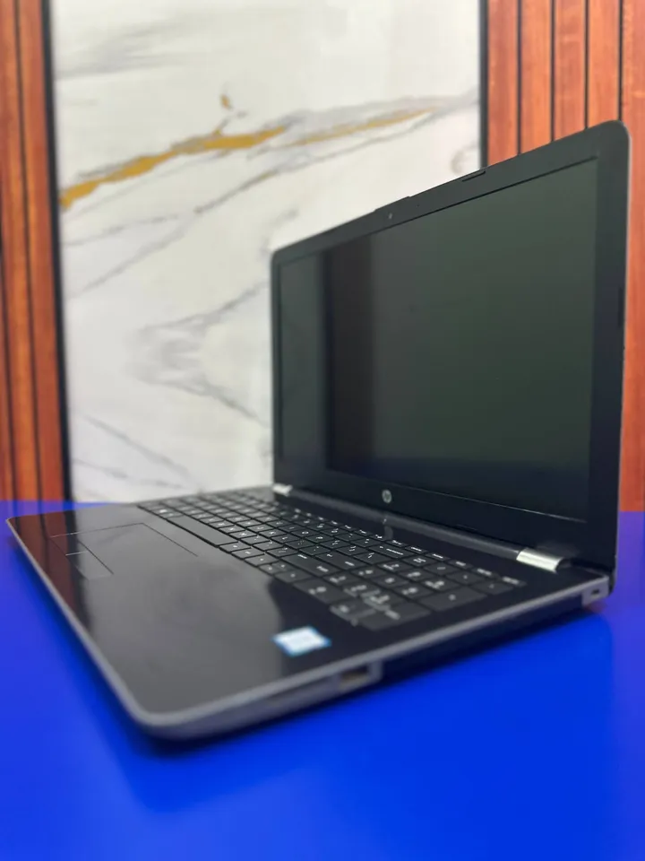HP Notebook Core i3 6th Gen 8GB 500GB – photo 6
