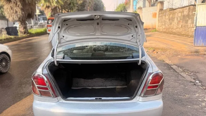 Toyota Platz 2001 – photo 4