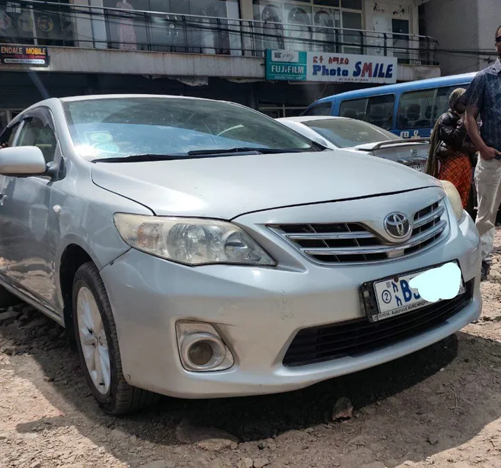 Toyota Corolla 2013 1.6 Automatic – photo 8