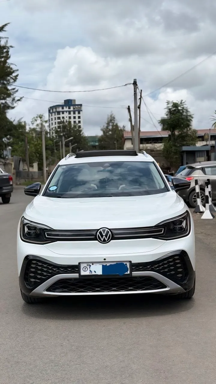 Volkswagen ID.6 Crozz Pro EV 2023 – photo 3