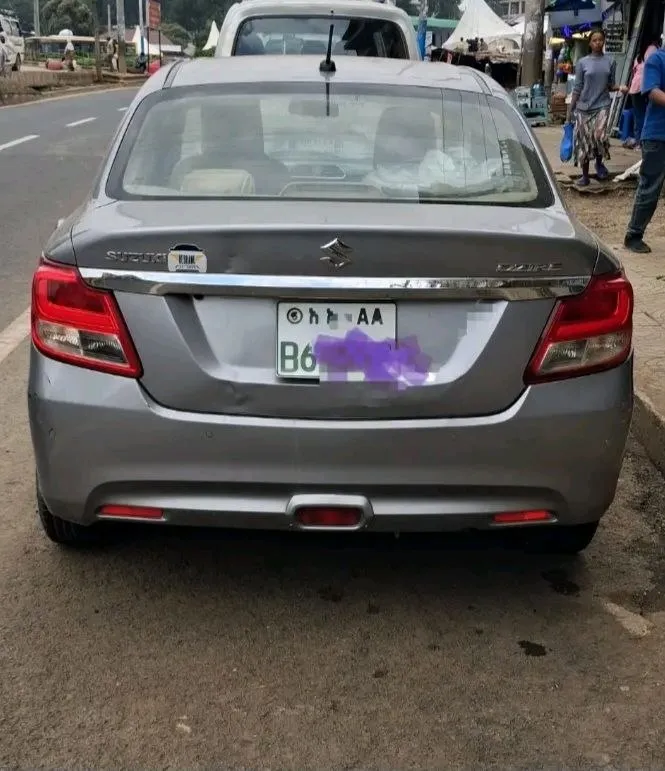 Suzuki Dzire 2022 Automatic – photo 3