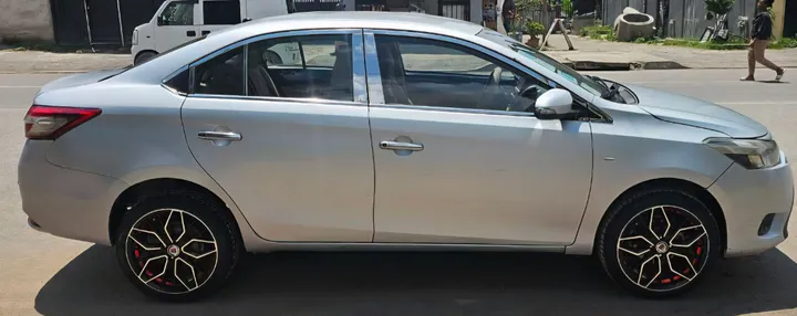 Toyota Yaris Sedan 2014 – photo 5