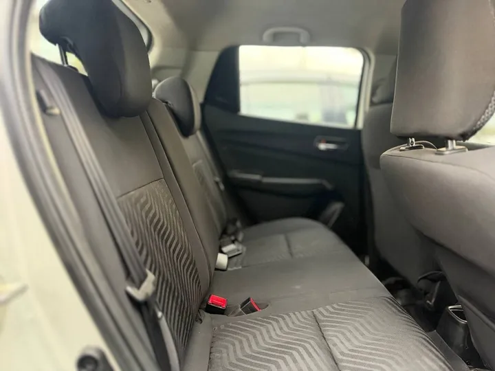 2022 Suzuki Swift Full Option – photo 6