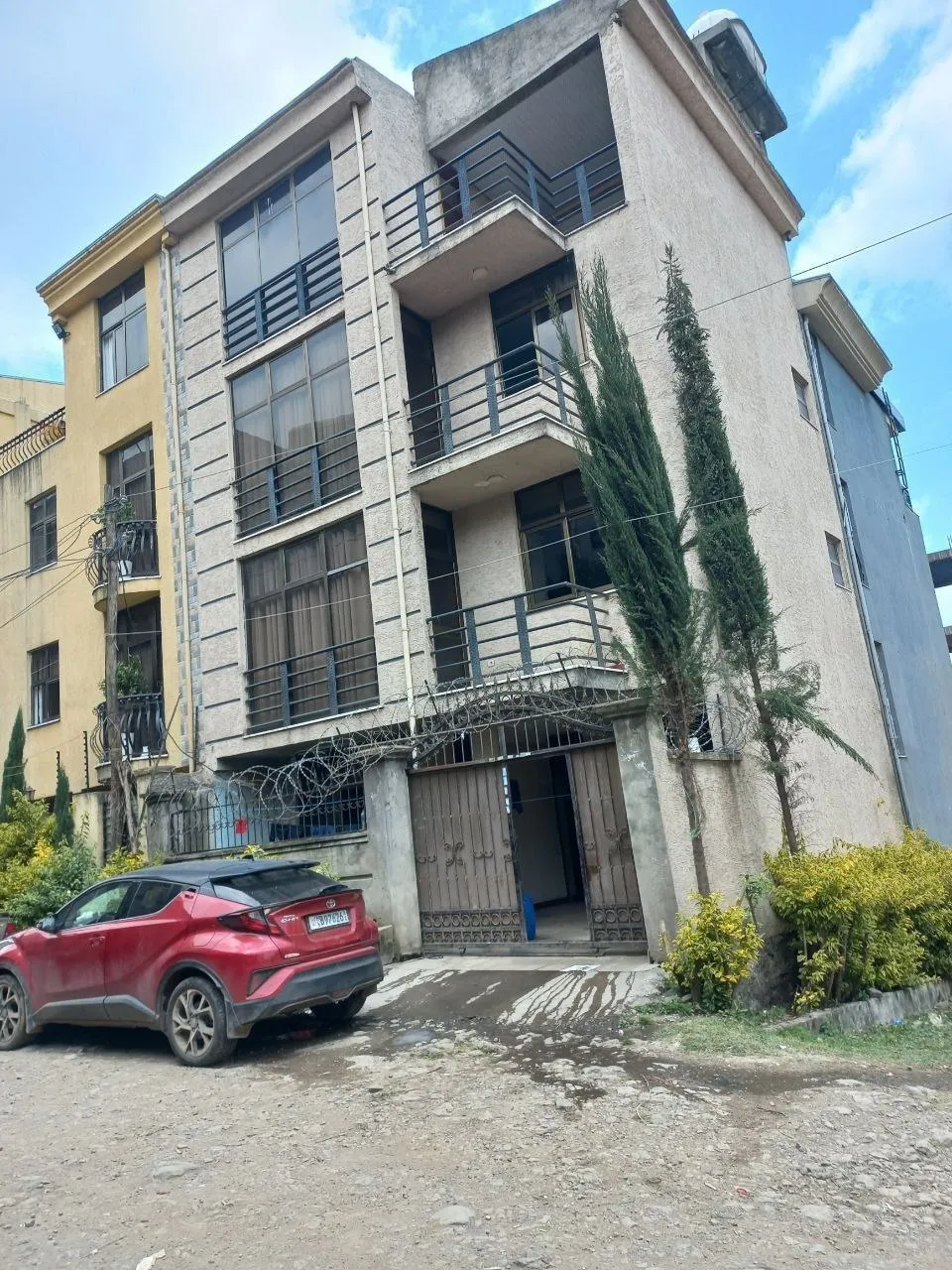 G+3 House for Sale at Summit 72 – photo 3
