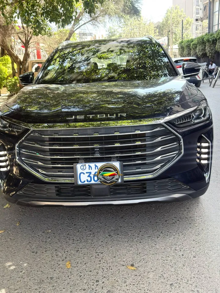 Jetour X70 Plus 2022 SUV – photo 4