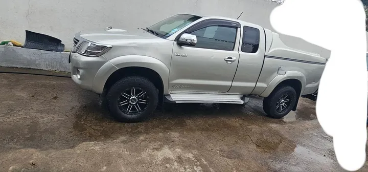Toyota Hilux Vigo 2013 – photo 6
