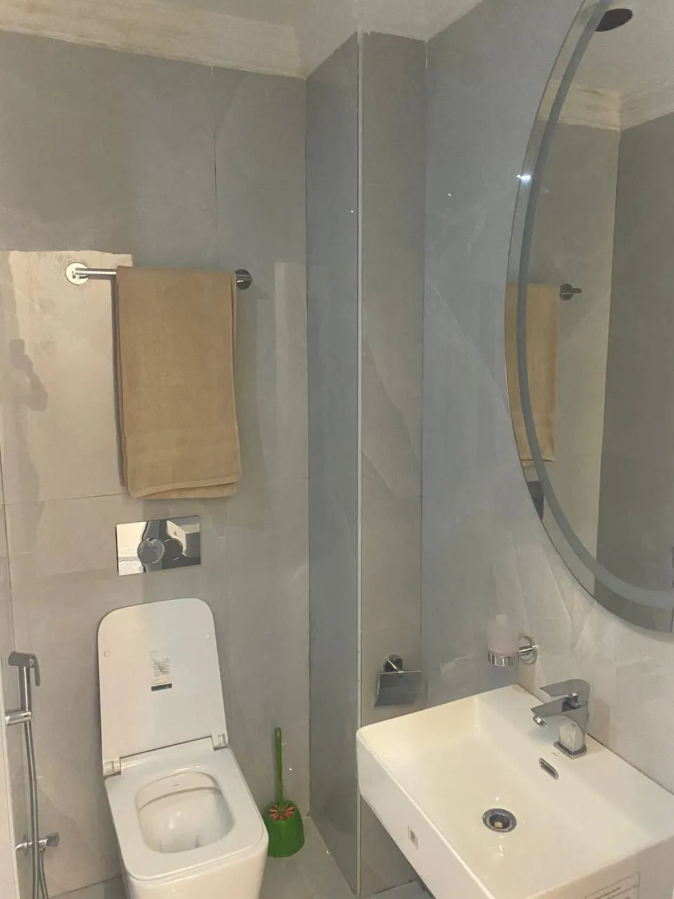 2-Bedroom 113 sqm Apartment in Gerji – photo 3