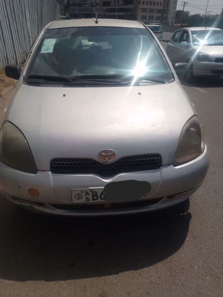 Toyota Yaris 1999 Manual – photo 4