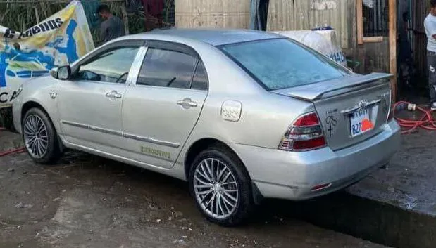 Toyota Corolla 2004 Automatic – photo 4