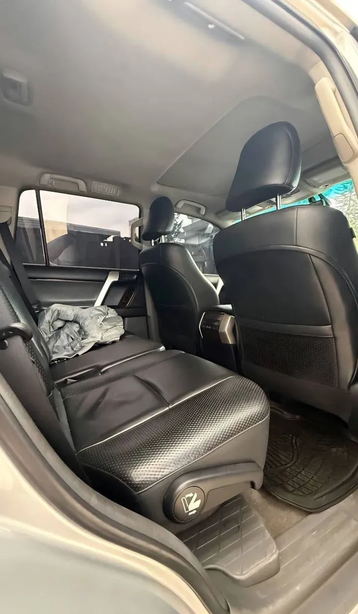 Toyota Landcruiser Prado 2012 Diesel – photo 5