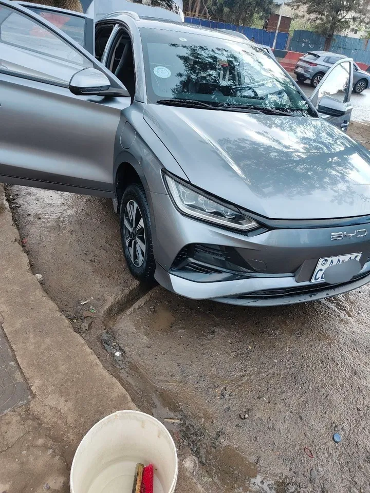 BYD E2 2024 Electric Hatchback – photo 3