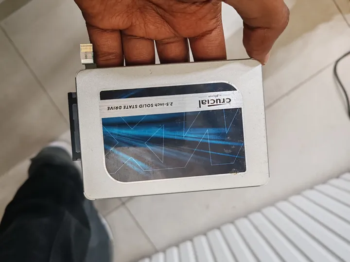 Crucial 512GB Internal SATA SSD – photo 3