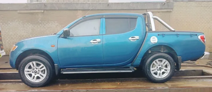 Mitsubishi L200 DiD 2007 – photo 4
