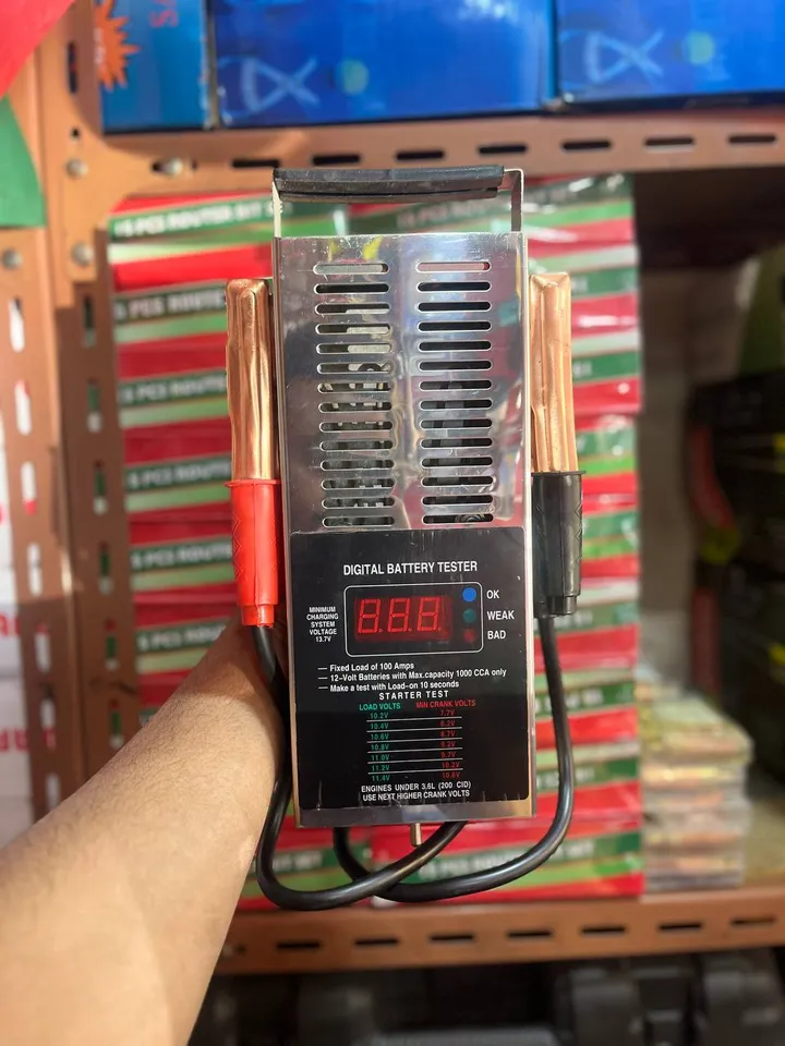 Titan Digital Battery Tester – photo 4