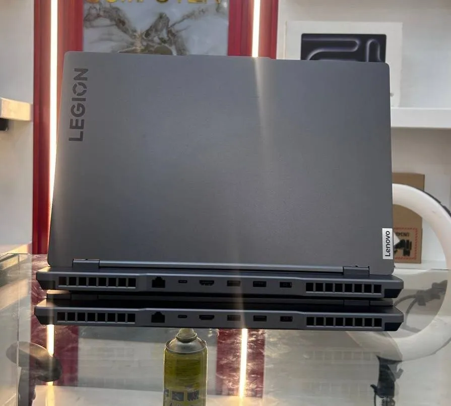 Lenovo Legion Y7000p Gaming Laptop – photo 4